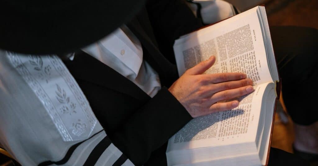 מתי אנחנו משתמשים בסידור התפילה